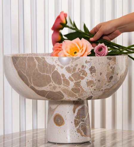 وعاء فواكه رخامي فاخر مع قاعدة